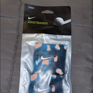 NEW-Tennis Wristbands